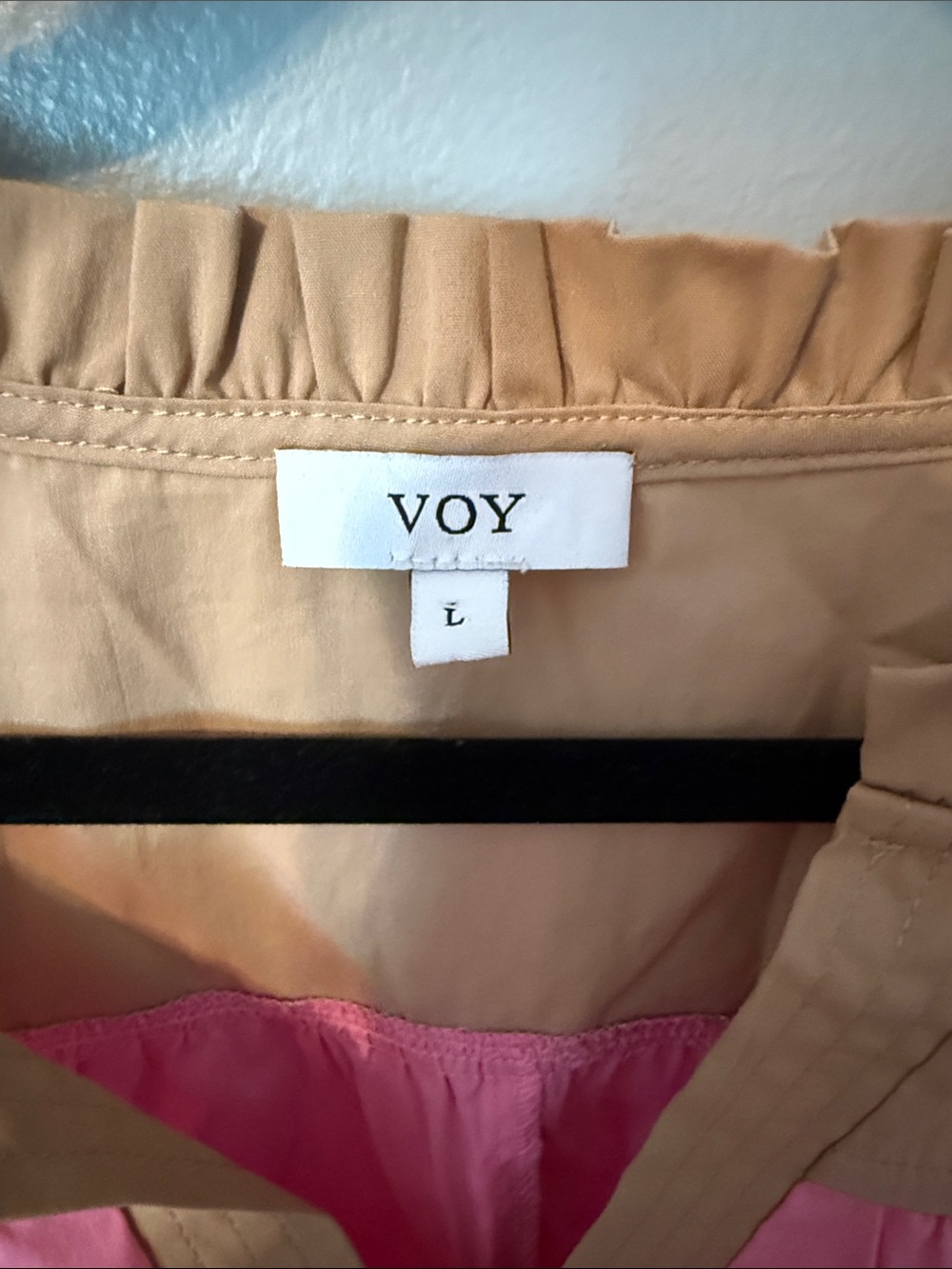 VOY Pink Colorblock Ruffle-Sleeve Blouse - Picture 2 of 3